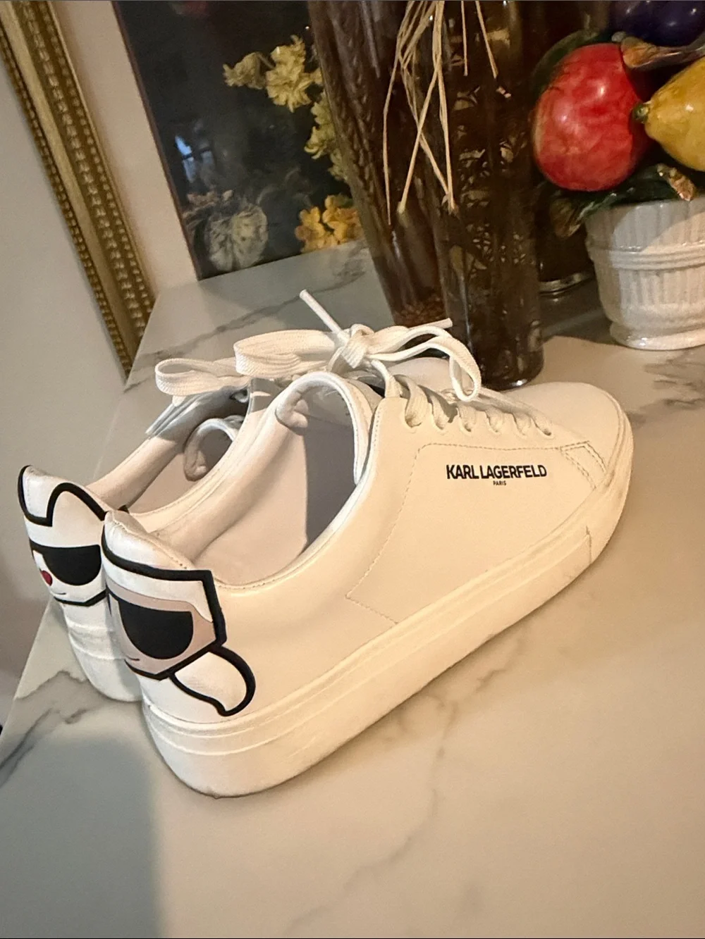 Karl Lagerfeld  White Lace-Up Low-Top Sneakers with Black Heel Tab Like New 71/2